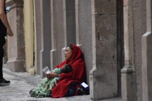 キールズのクレンジングオイルが20代に人気の理由とは？